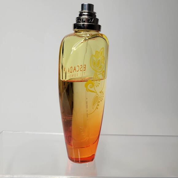 Escada Taj Sunset 3.3 fl oz EDT - Picture 3 of 4